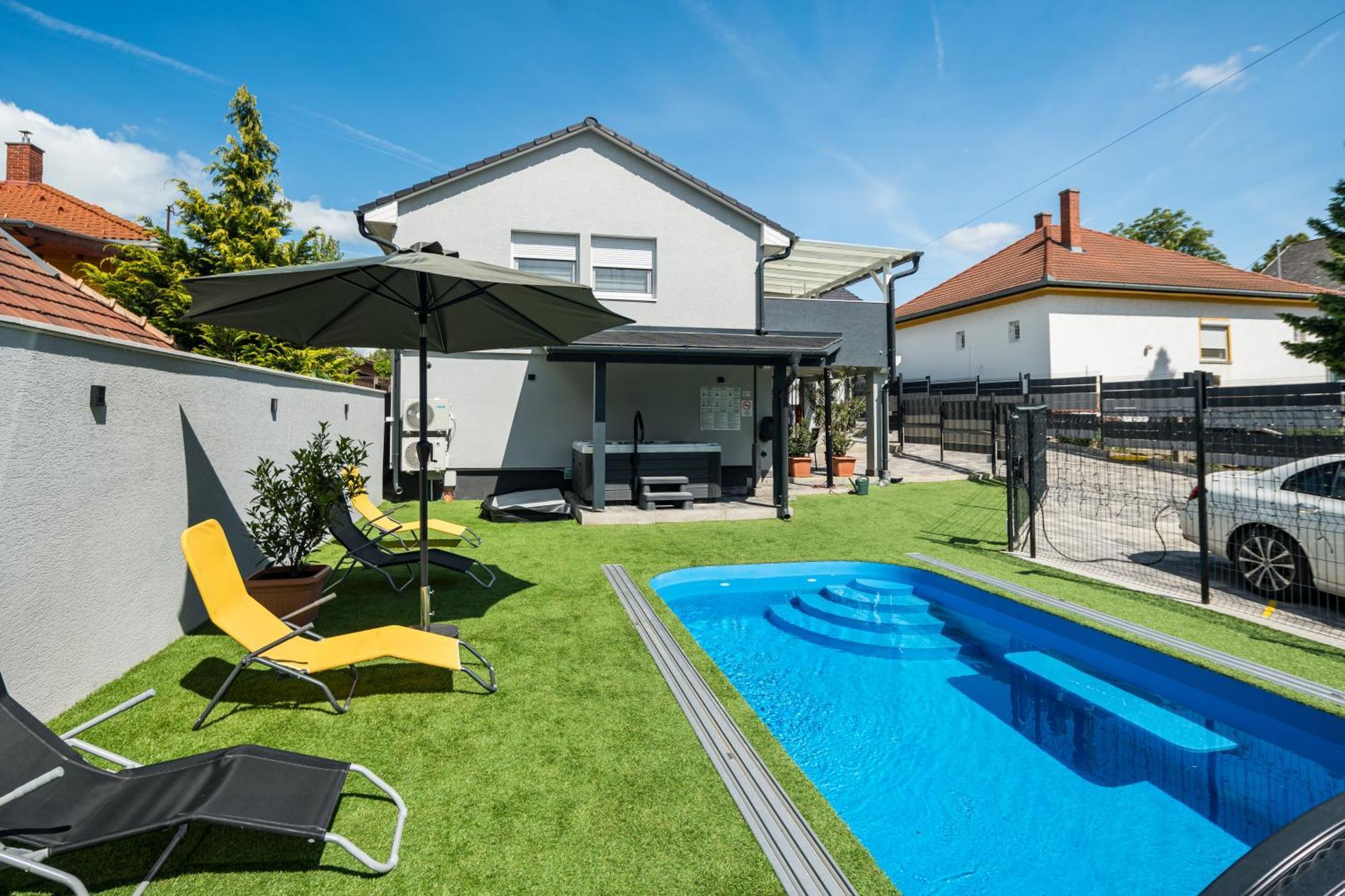 Balatonic Lemon Apartmanhaz Siofok Bagian luar foto