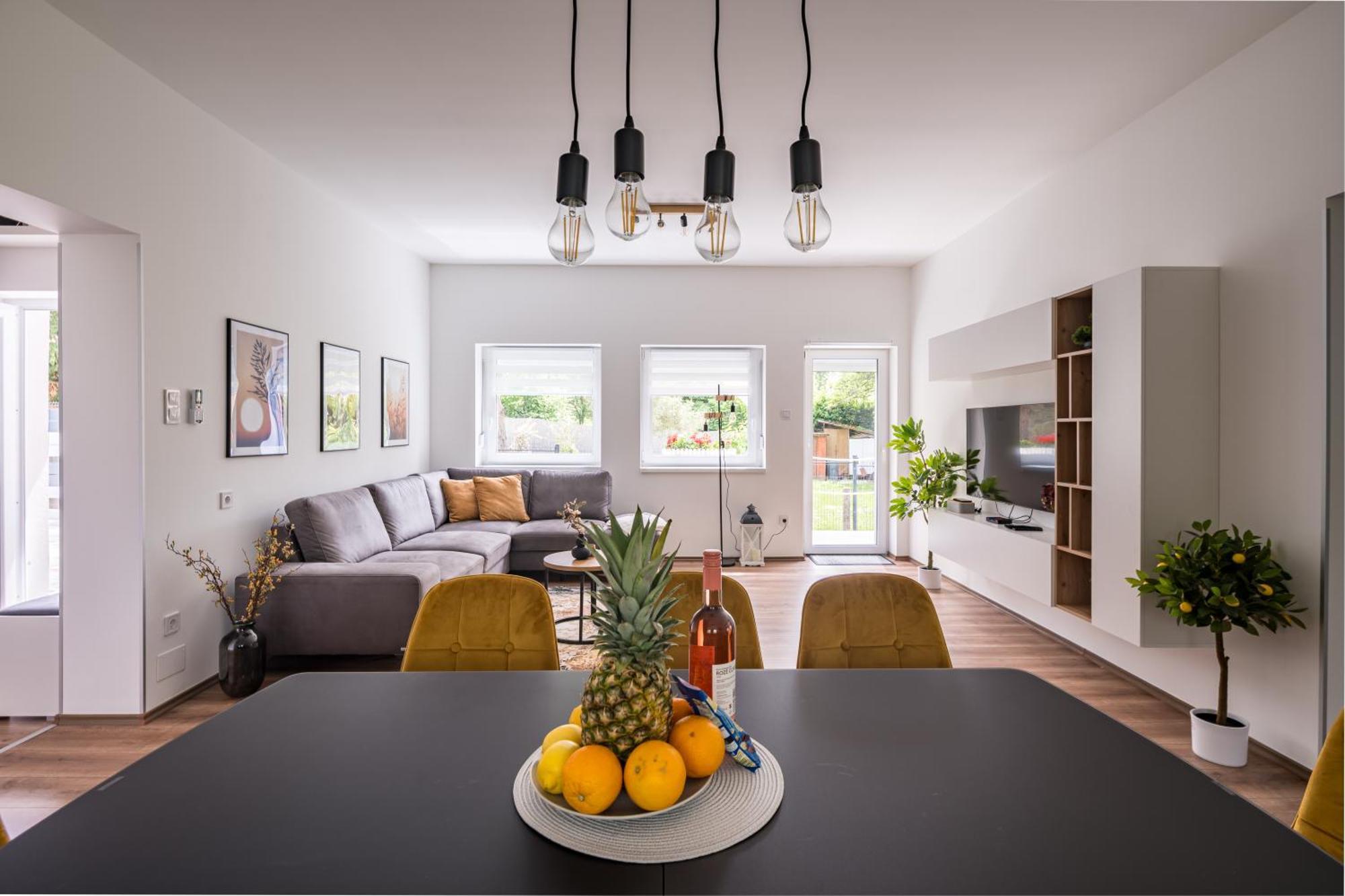 Balatonic Lemon Apartmanhaz Siofok Bagian luar foto