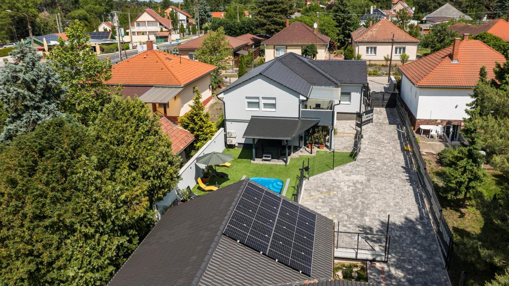 Balatonic Lemon Apartmanhaz Siofok Bagian luar foto
