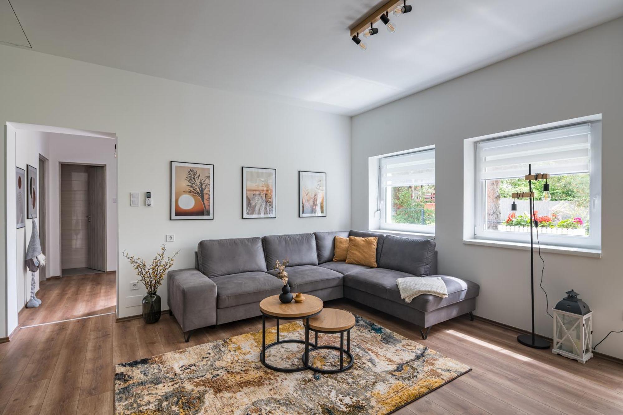 Balatonic Lemon Apartmanhaz Siofok Bagian luar foto